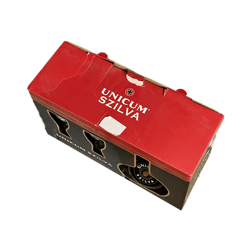 Beverages Lichior Unicum Szilva 34.5% 0.7L+2 Pahar ETICHETĂ ZGÂRIATĂ