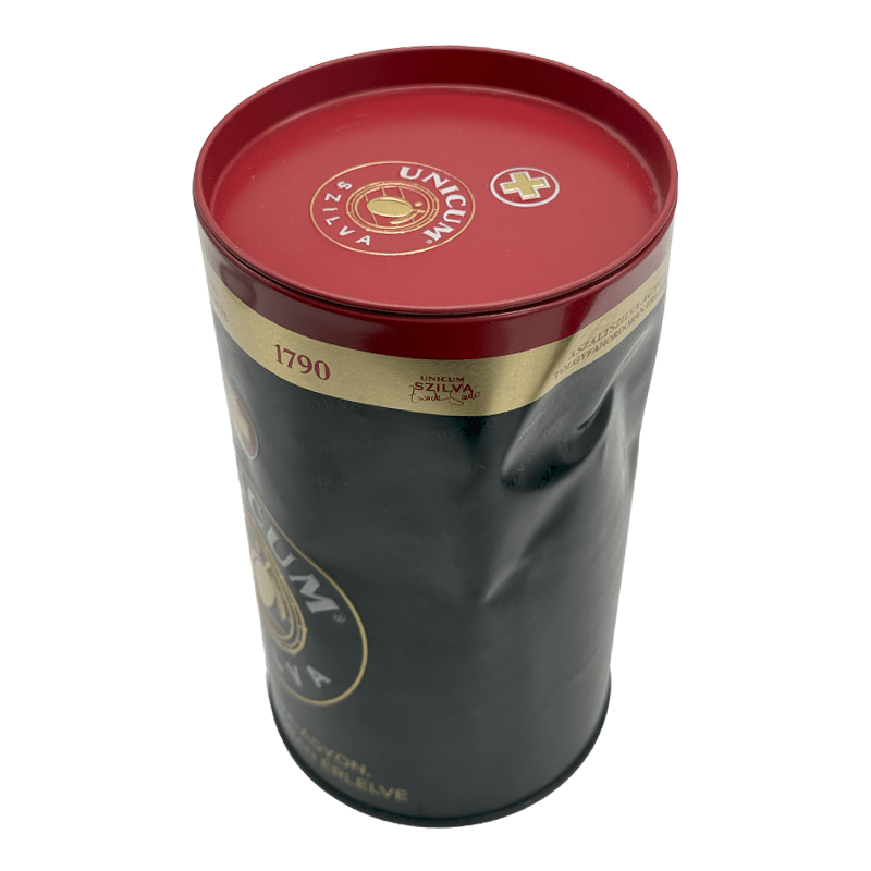 Beverages Lichior Unicum Szilva 34.5% 0.5L CUTIE DETERIORATĂ